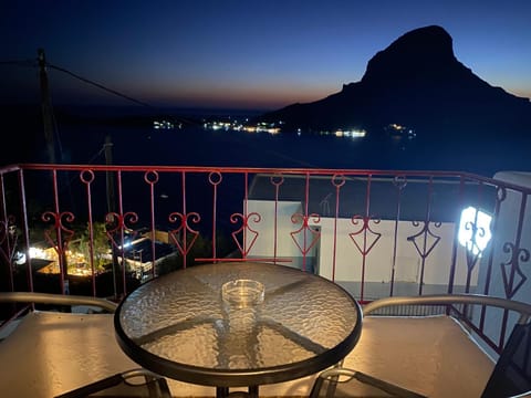 View (from property/room), Balcony/Terrace