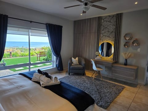 View (from property/room), Garden view, Sea view