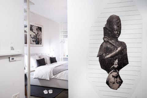 Bed, Decorative detail