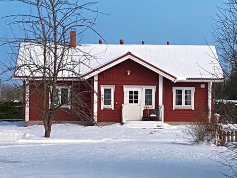 Property building, Winter