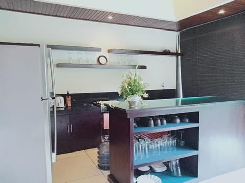 Family 4 bed room villa private pool Apartment in Kuta