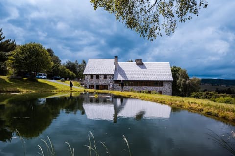 Property building, Natural landscape, Lake view