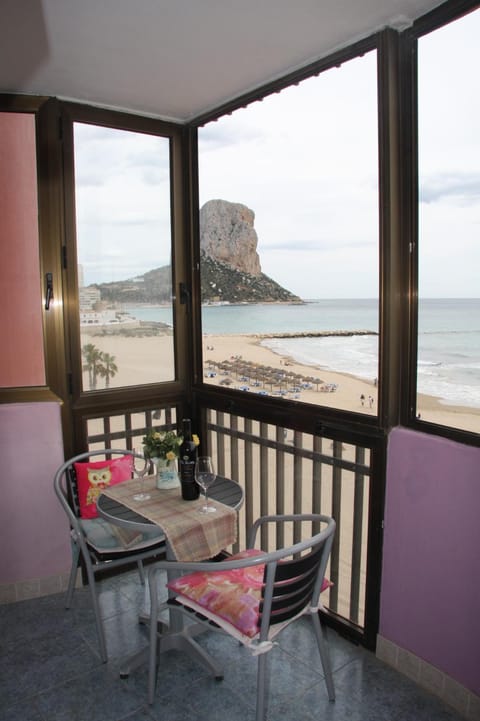 Balcony/Terrace, Beach, Mountain view, Sea view