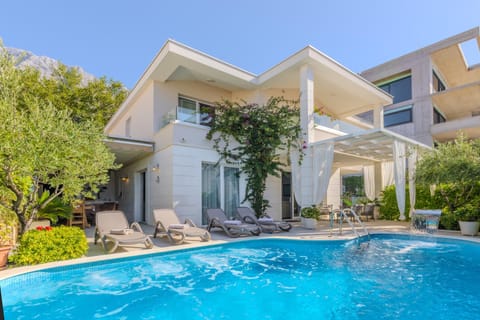 Villa Luka Villa in Makarska