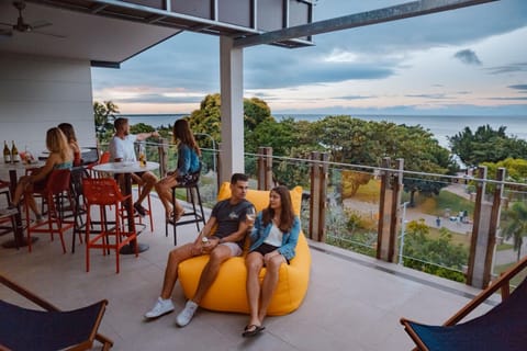 Patio, Day, People, Natural landscape, View (from property/room), Balcony/Terrace, Lounge or bar, Seating area, Guests, Sea view, group of guests