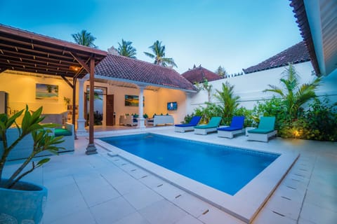 Balcony/Terrace, Swimming pool, Swimming pool