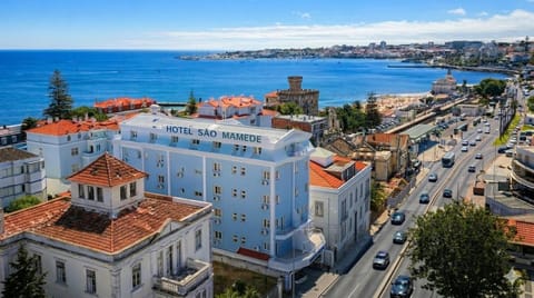 Property building, Day, View (from property/room), Other, Beach, Diving, Food, City view, Landmark view, Sea view, Street view, Time of day, children, Family, internet, wedding, elevator