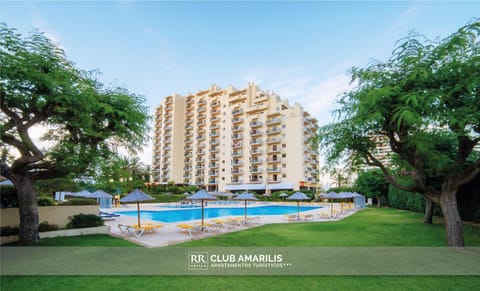 Property building, Garden view, Swimming pool