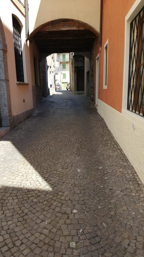 CA' VEGIA Apartment in Colico