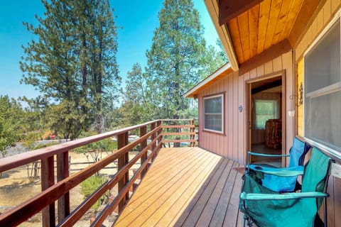 Rustic Retreat House in Groveland