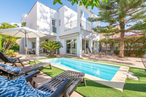 Property building, Living room, Swimming pool