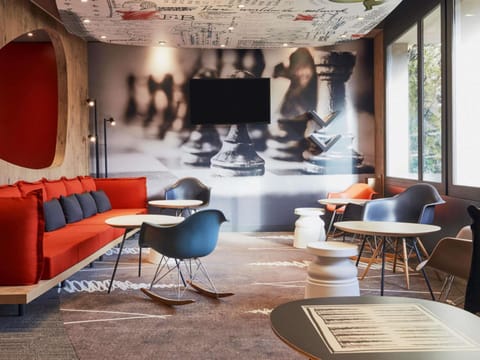 Meeting/conference room