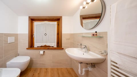 Chalet Li Mina Apartment hotel in Canton of Grisons