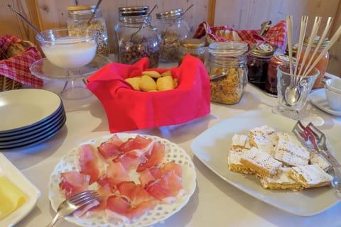 Maso Vaia Bed and Breakfast in Trentino-South Tyrol