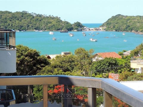 Balcony/Terrace, Landmark view