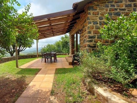 Patio, Natural landscape, Garden, Dining area