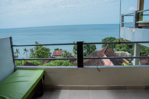 Bukit Indah Homestay Bed and Breakfast in Abang