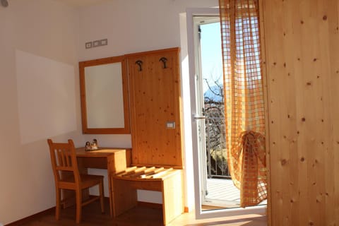 Agritur Le Pergolette Farm Stay in Trentino-South Tyrol