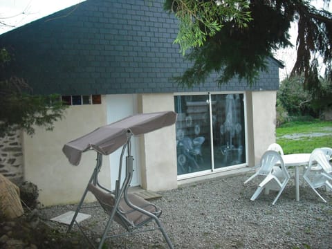 Coqueno House in Brittany