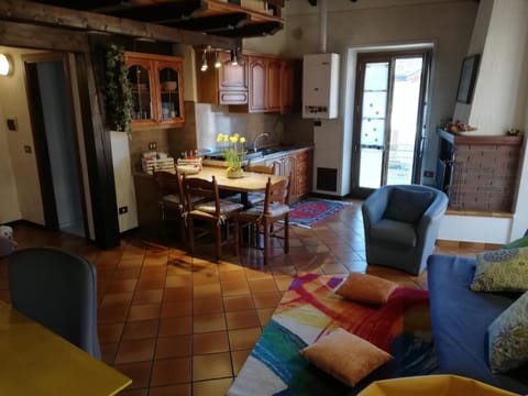 Alex's Home Apartment in Idro