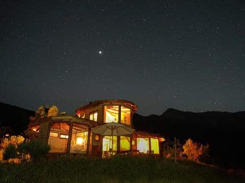 Night, View (from property/room), Balcony/Terrace, Mountain view