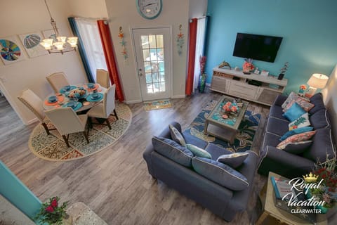 TV and multimedia, Living room, Dining area