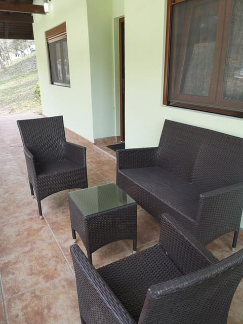 Balcony/Terrace, Seating area