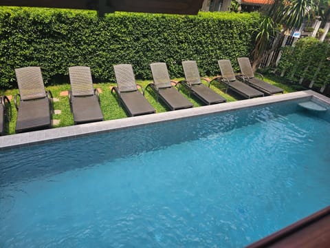 Pool view, Swimming pool