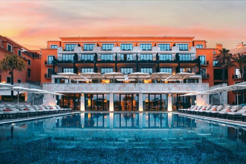 Property building, Off site, Swimming pool