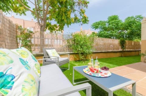 Garden, Balcony/Terrace
