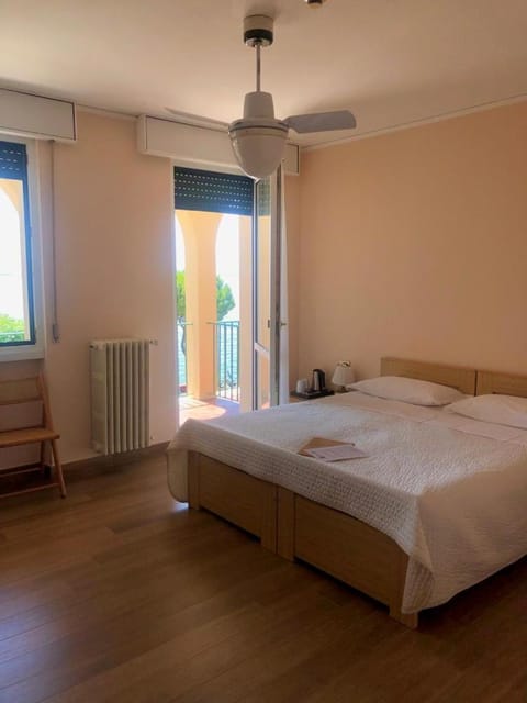 Hotel Terminus Hotel in Garda