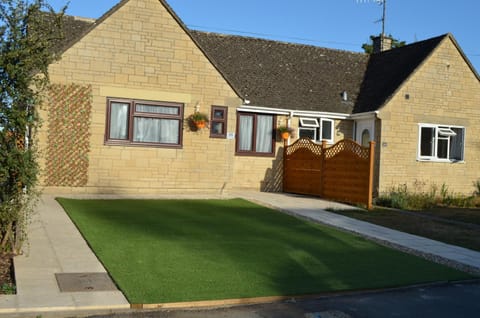 Roman Villa House in Bourton-on-the-Water