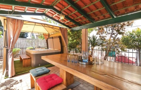 Patio, Day, View (from property/room), Seating area, Dining area