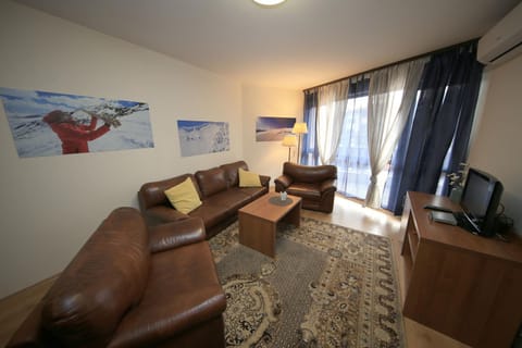 Nice and quiet apartment next to Gondola lift. Apartment in Bansko