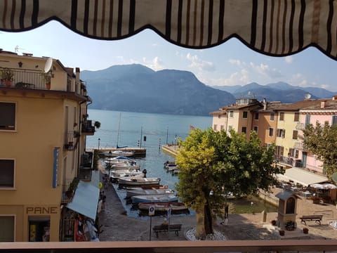 Casa Adua appartamento Apartment in Brenzone sul Garda