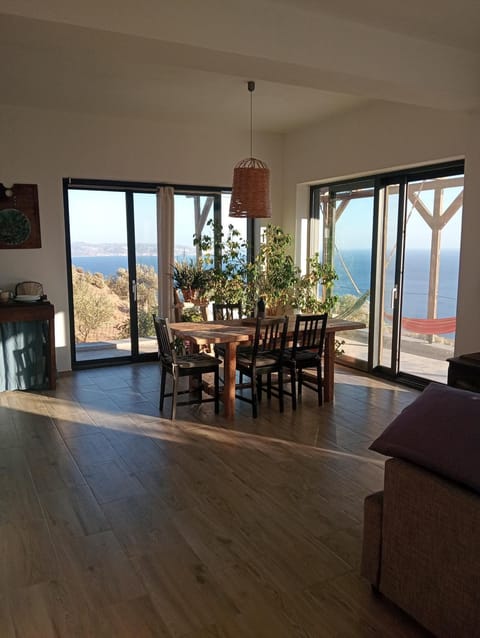 Sea Breeze Ecological Villa Apartment hotel in Crete