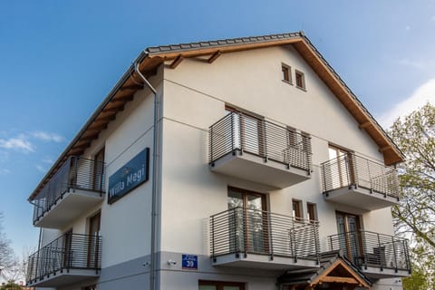 Property building, Day, View (from property/room), Balcony/Terrace, Balcony/Terrace, Other, Other, Other, Seating area