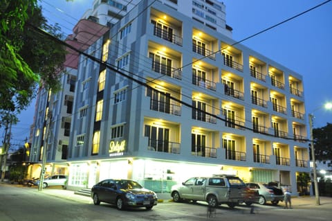 Property building, Night