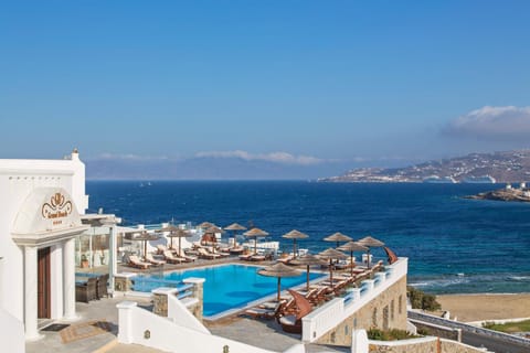 Facade/entrance, Swimming pool, Swimming pool
