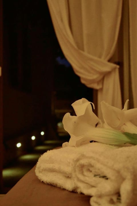Property building, towels