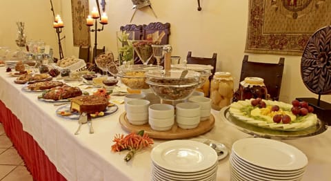 Food and drinks, Breakfast, Buffet breakfast