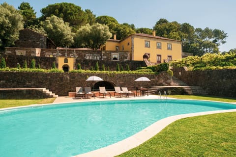 Property building, Off site, Garden, Garden view, Pool view, Swimming pool
