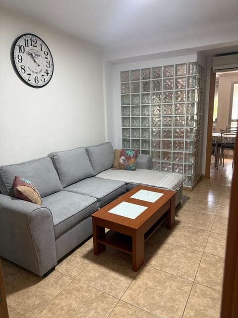 Plaza Sainetero Arniches Apartment in Valencia