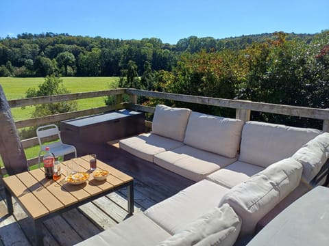 Balcony/Terrace, Garden view