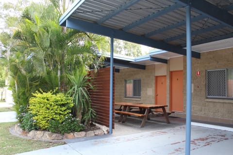 Seating area, Street view
