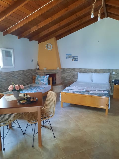 Avgoustos Beach House Apartment in Thasos