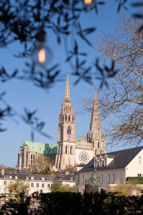 City view, City view