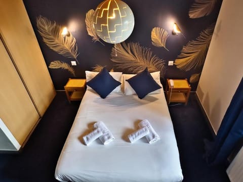 Logis Le Prieuré Hotel in Finistere