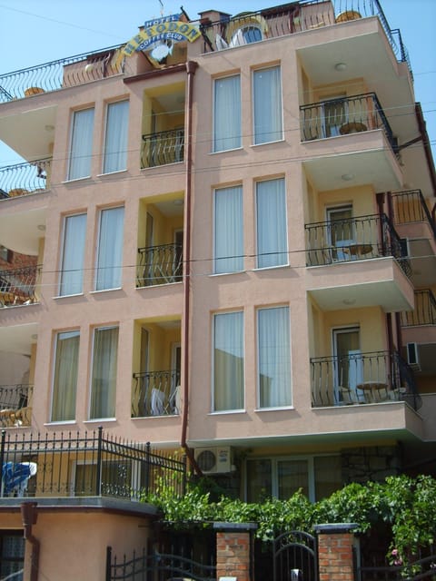 Property building, Day, View (from property/room), Balcony/Terrace, On site, Location