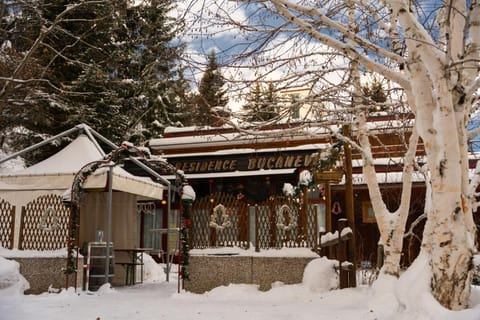 Residence Bucaneve Apartment hotel in Province of Brescia